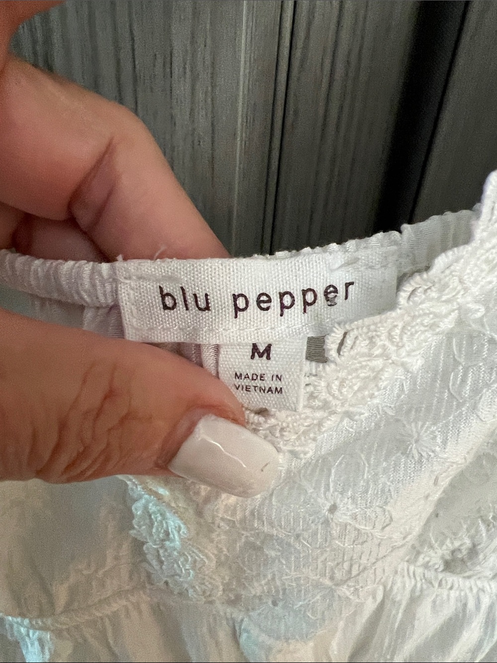 NEW $98 BLU PEPPER Nordstroms white eyelet bows mini dress M - Picture 6 of 9